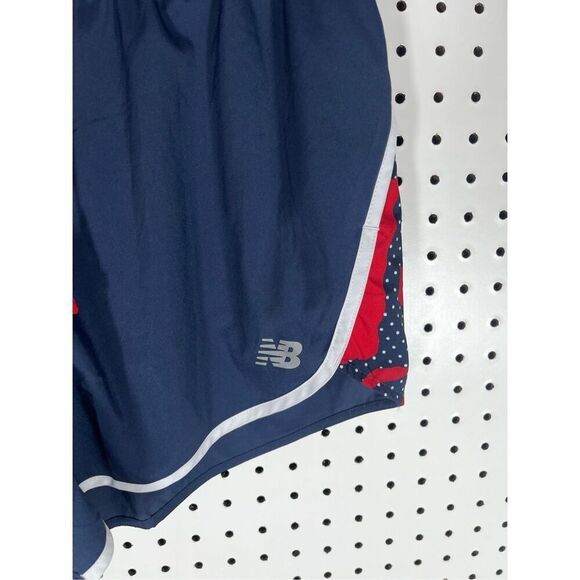 New Balance Shorts size S - Picture 3 of 5